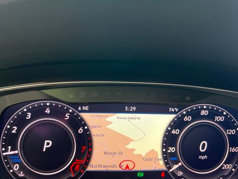 Used 2019 Volkswagen Golf R 4-Door AWD/4WD image 10