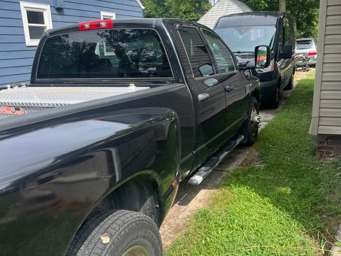 Used 2009 Dodge Ram 3500 Truck ST w/ Popular Equipment Group image 10