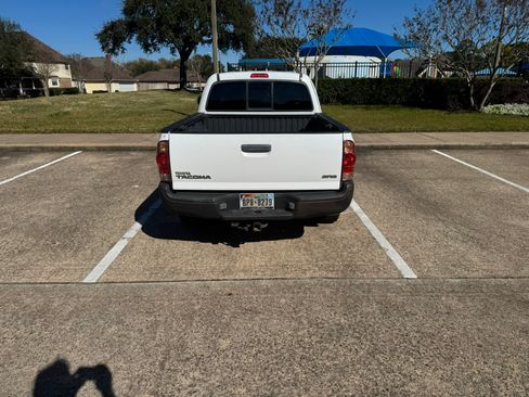 Used 2005 Toyota Tacoma 2WD Access Cab image 4