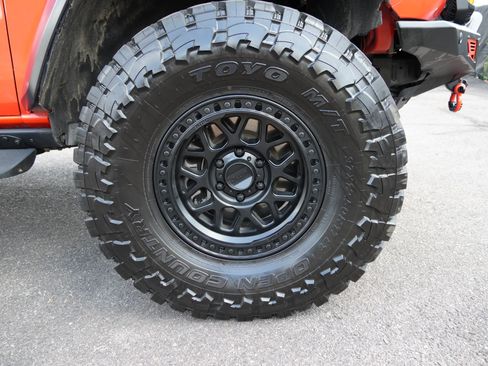 Used 2023 Ford Bronco Raptor AWD/4WD image 10