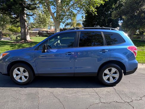 Used 2016 Subaru Forester 2.5i w/ Alloy Wheel Package image 10