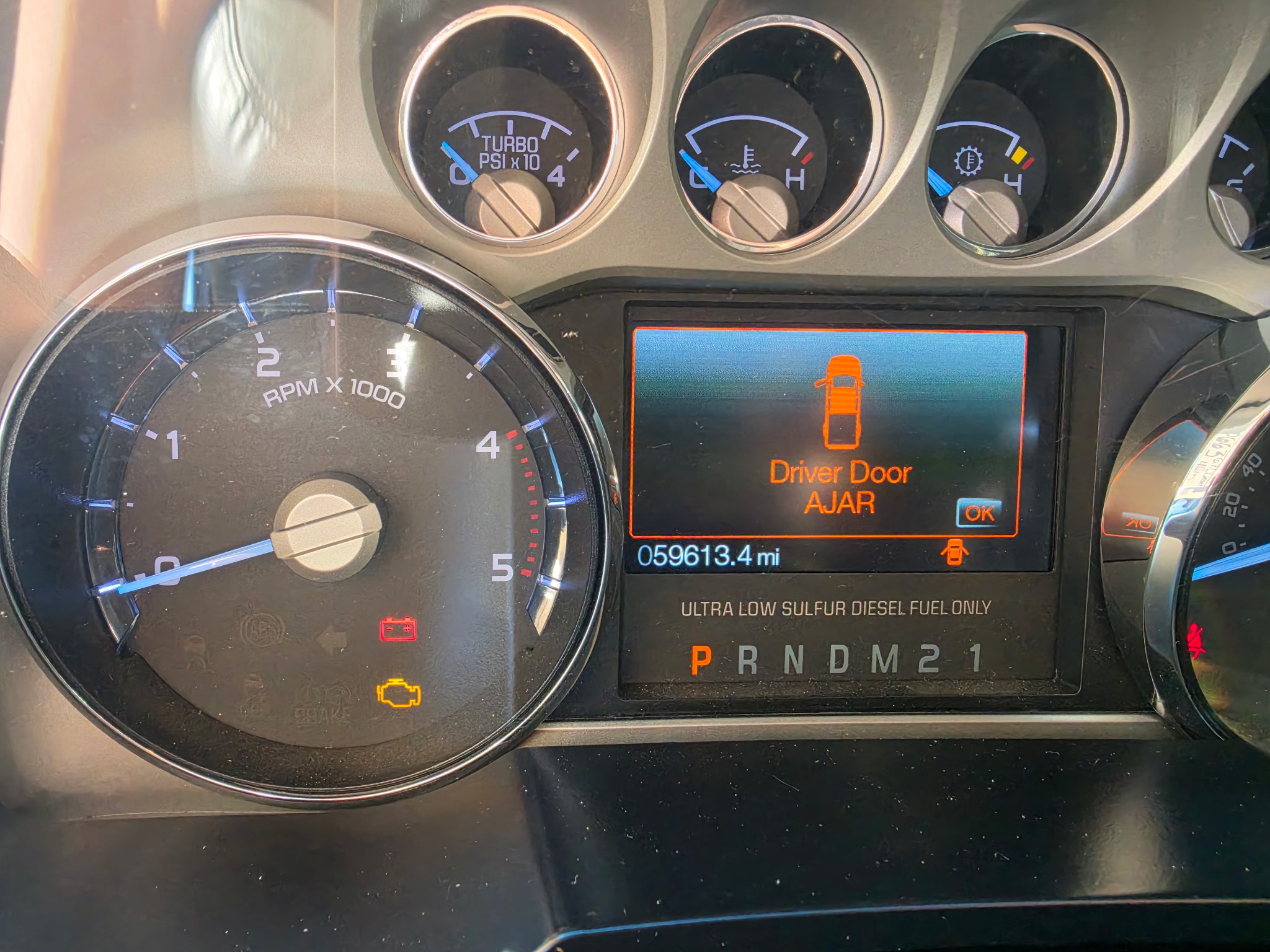 Used 2016 Ford F250 Lariat w/ Lariat Ultimate Package AWD/4WD image 10