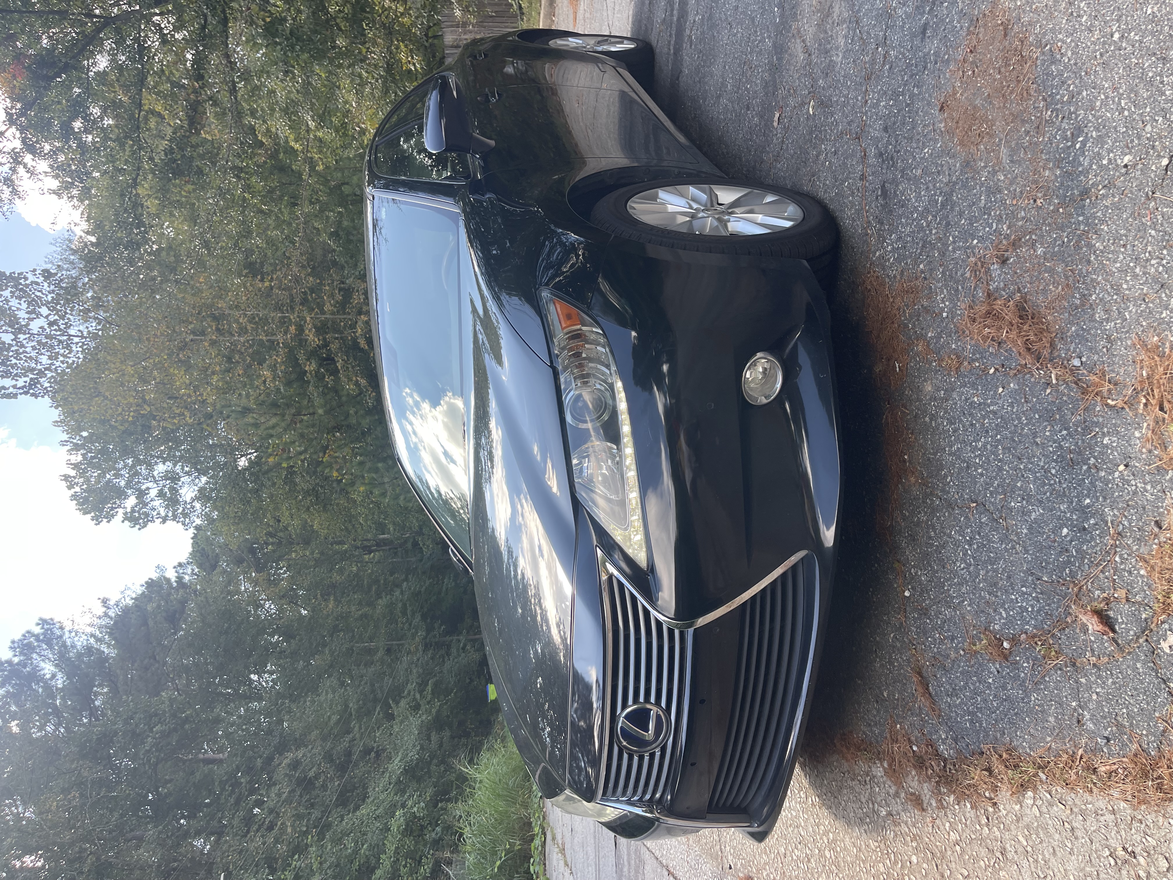 Used 2013 Lexus ES 300h w/ Premium Pkg FWD image 2