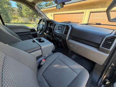 Used 2018 Ford F150 XLT image 13