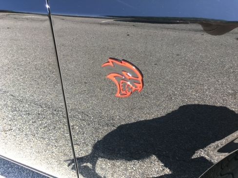 Used 2016 Dodge Challenger SRT Hellcat image 5