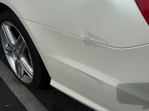 Used 2013 Mercedes-Benz E 350 Sedan image 24