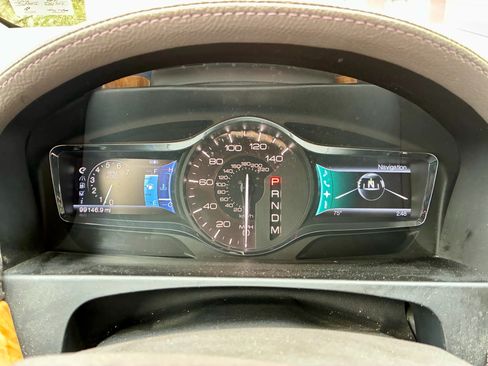 Used 2011 Lincoln MKX AWD w/ 102A Rapid Spec Order Code image 18