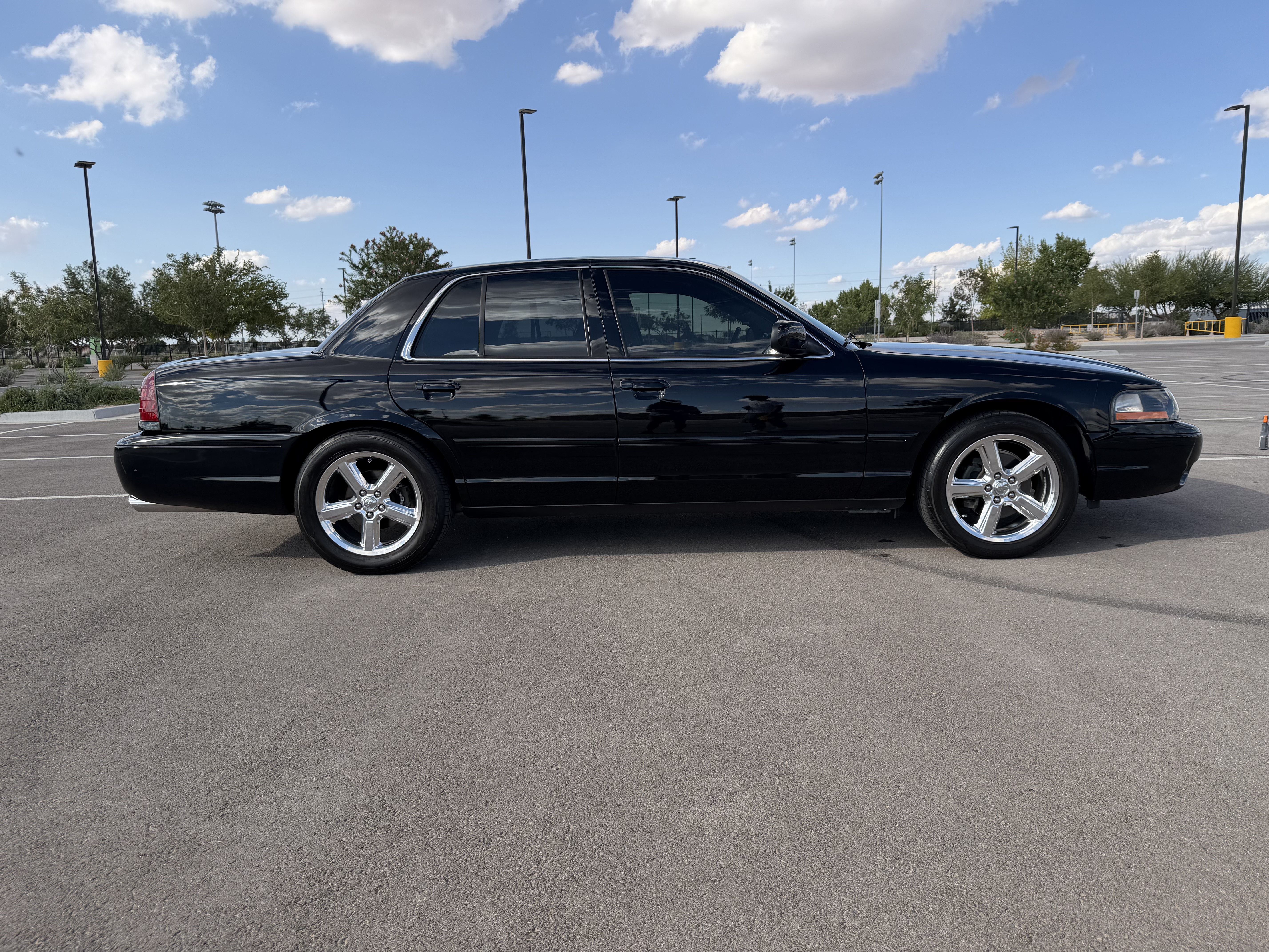Used 2003 Mercury Marauder RWD image 13