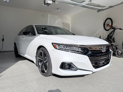 Used 2021 Honda Accord Sport Special Edition image 9