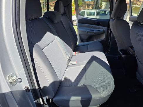 Used 2012 Toyota Tacoma PreRunner w/ TRD Sport Pkg image 9