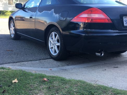 Used 2004 Honda Accord EX image 2