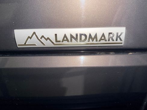 Used 2016 Land Rover LR4 HSE LUX image 6