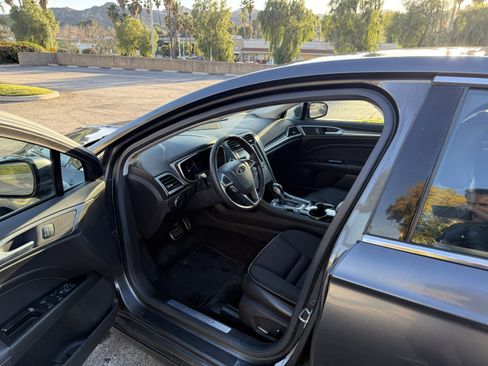 Used 2015 Ford Fusion Energi Titanium image 15