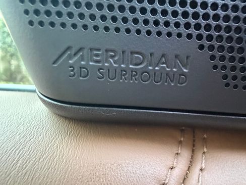 Used 2024 Land Rover Range Rover SE image 14