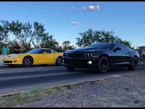 Used 2011 Chevrolet Camaro SS w/ RS Package image 29