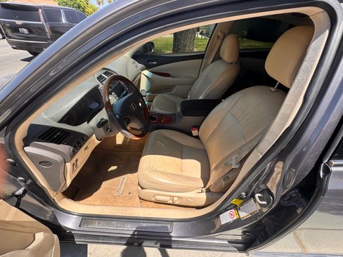 Used 2012 Lexus ES 350 FWD image 9