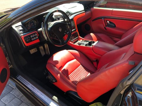 Used 2009 Maserati GranTurismo S image 5