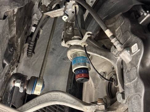 Used 2019 BMW M2 Competition w/ Executive Package image 11