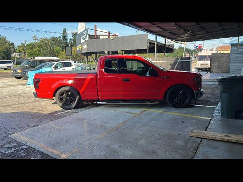 Used 2015 Ford F150 XLT w/ Trailer Tow Package image 15