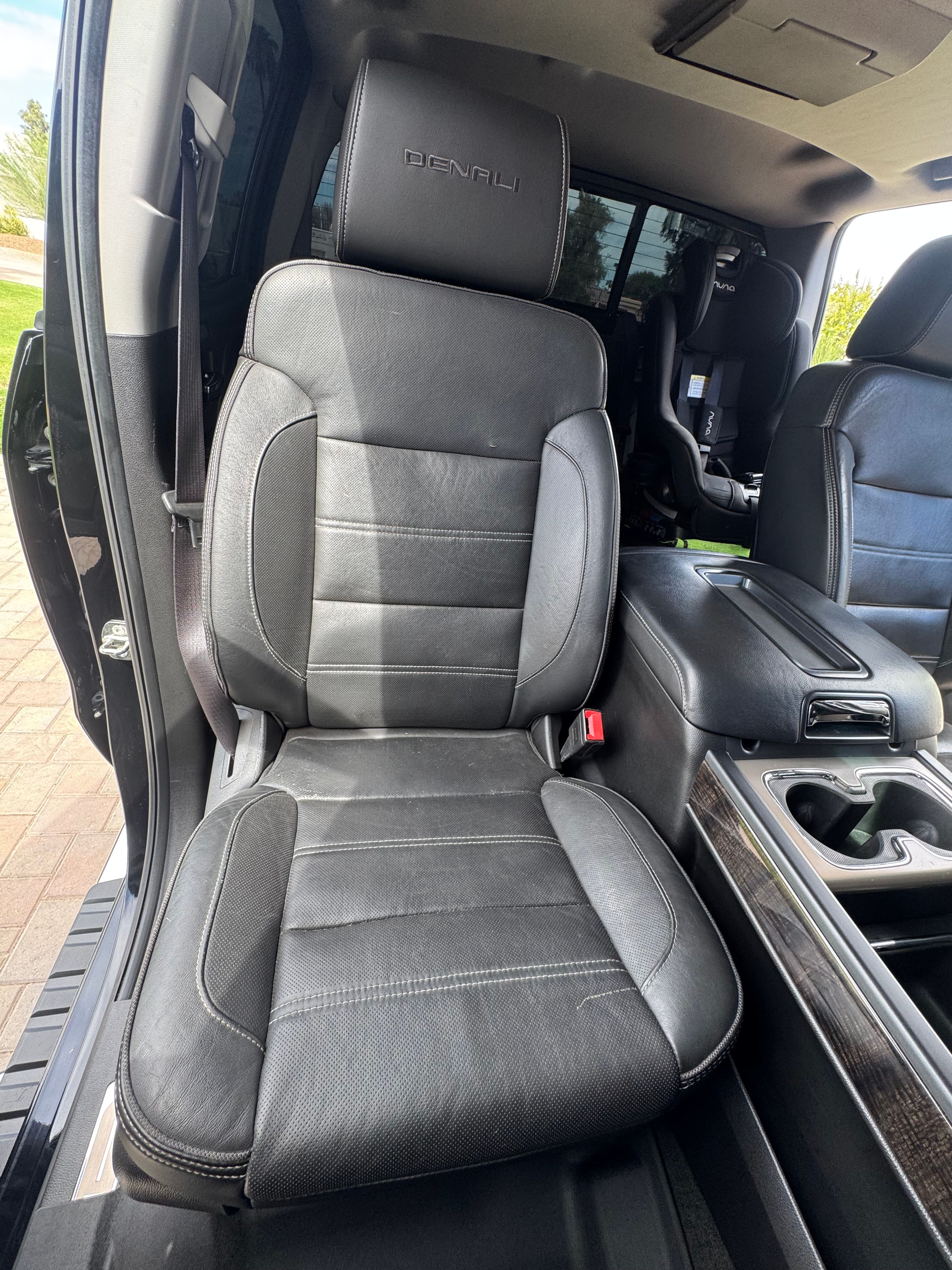 Used 2015 GMC Sierra 3500 Denali w/ Duramax Plus Package AWD/4WD image 26