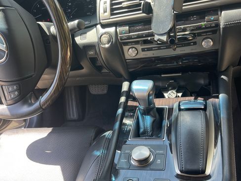 Used 2014 Lexus LS 460 AWD w/ Comfort Package image 14