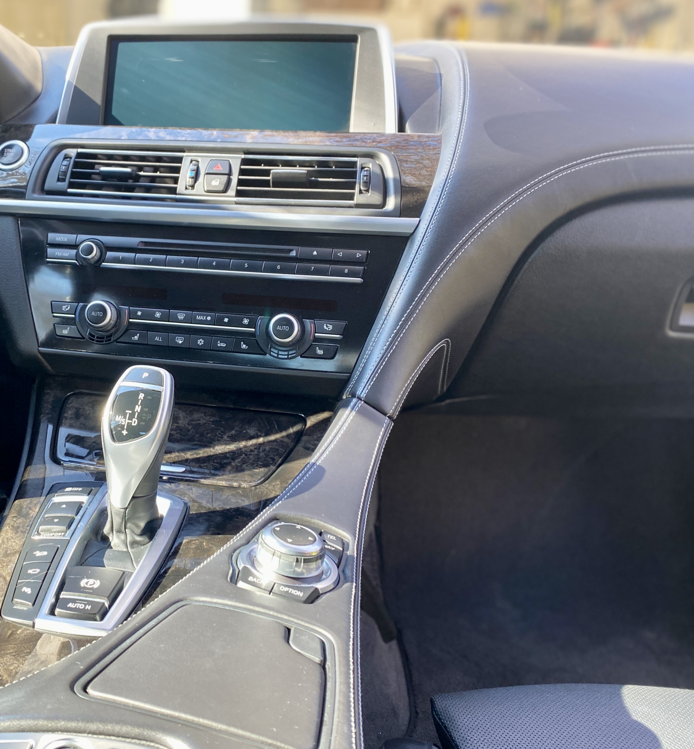Used 2012 BMW 650i xDrive Coupe AWD/4WD image 17