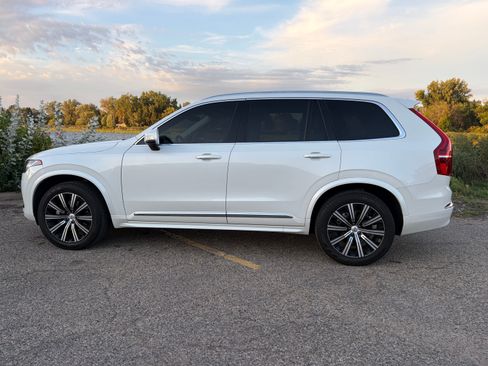 Used 2025 Volvo XC90 B5 Core w/ Protection Package Premier AWD/4WD image 6