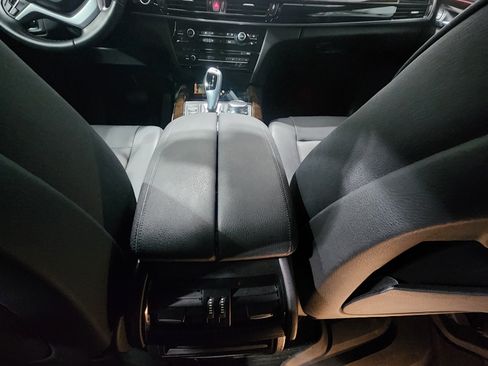 Used 2017 BMW X5 xDrive40e image 25