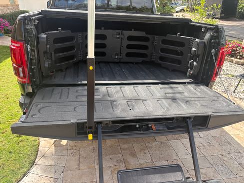 Used 2015 Ford F150 King Ranch w/ Equipment Group 601A Luxury image 6