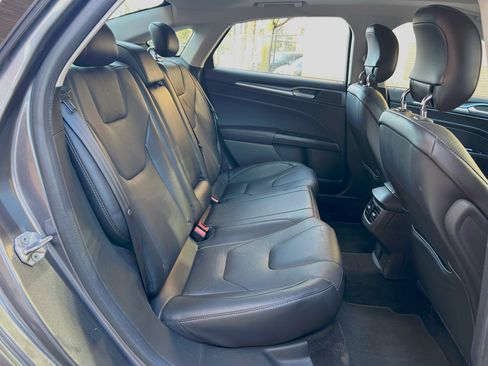 Used 2014 Ford Fusion Titanium image 12