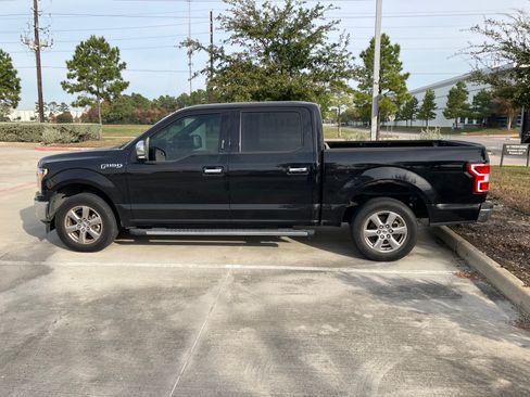 Used 2019 Ford F150 XLT w/ Equipment Group 302A Luxury image 5