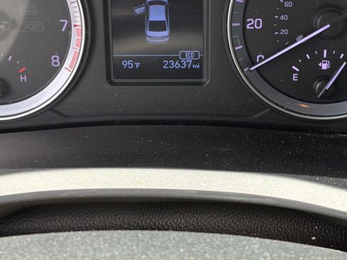 Used 2018 Hyundai Sonata SE FWD image 6