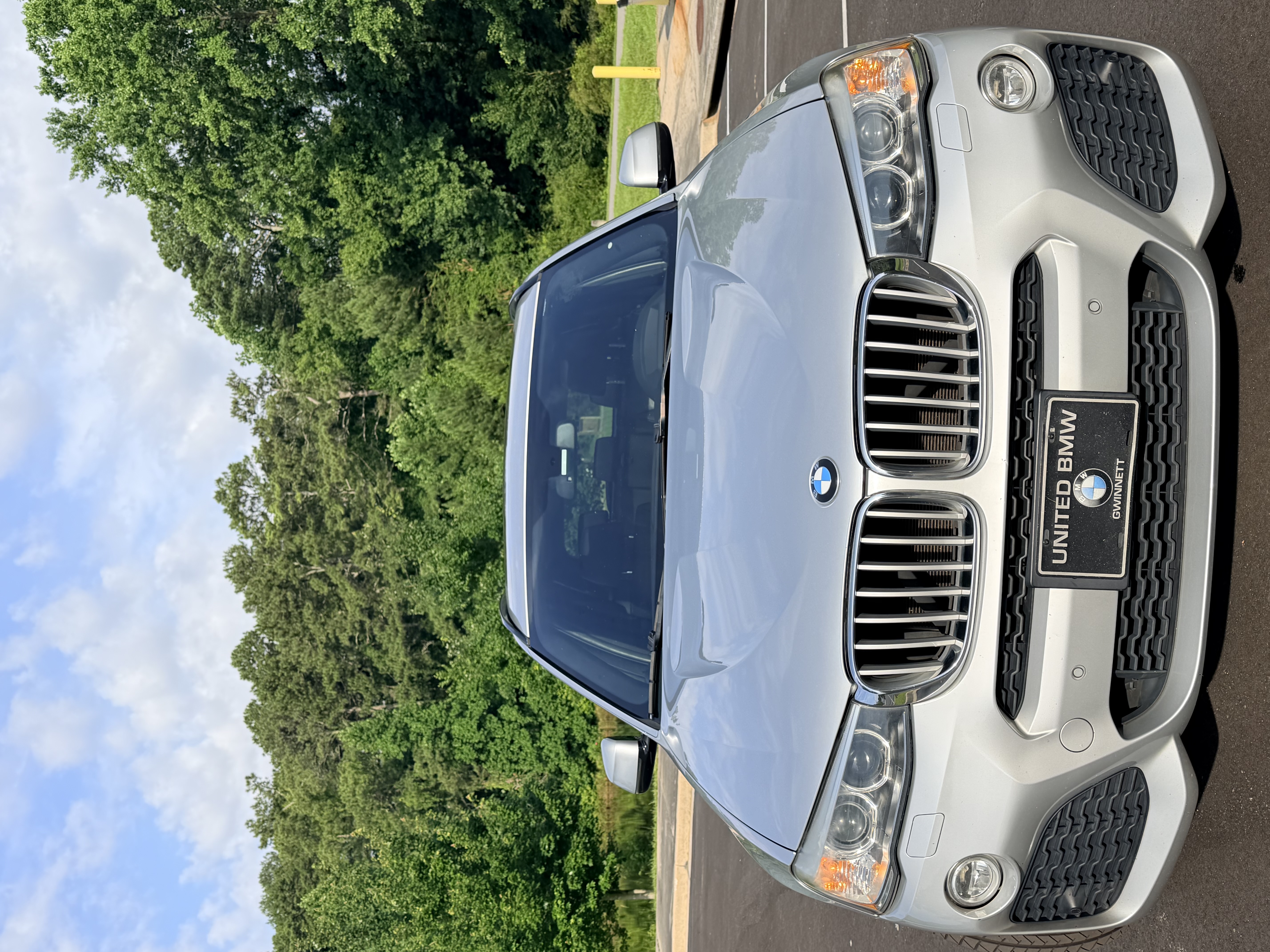 Used 2015 BMW X3 xDrive28i AWD/4WD image 1
