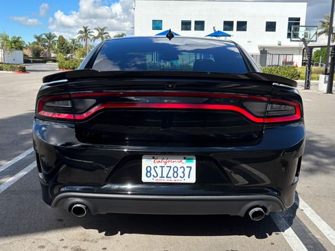 Used 2019 Dodge Charger GT image 6