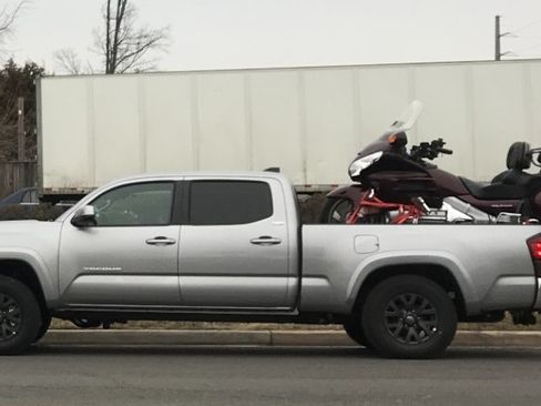 Used 2021 Toyota Tacoma SR5 image 17