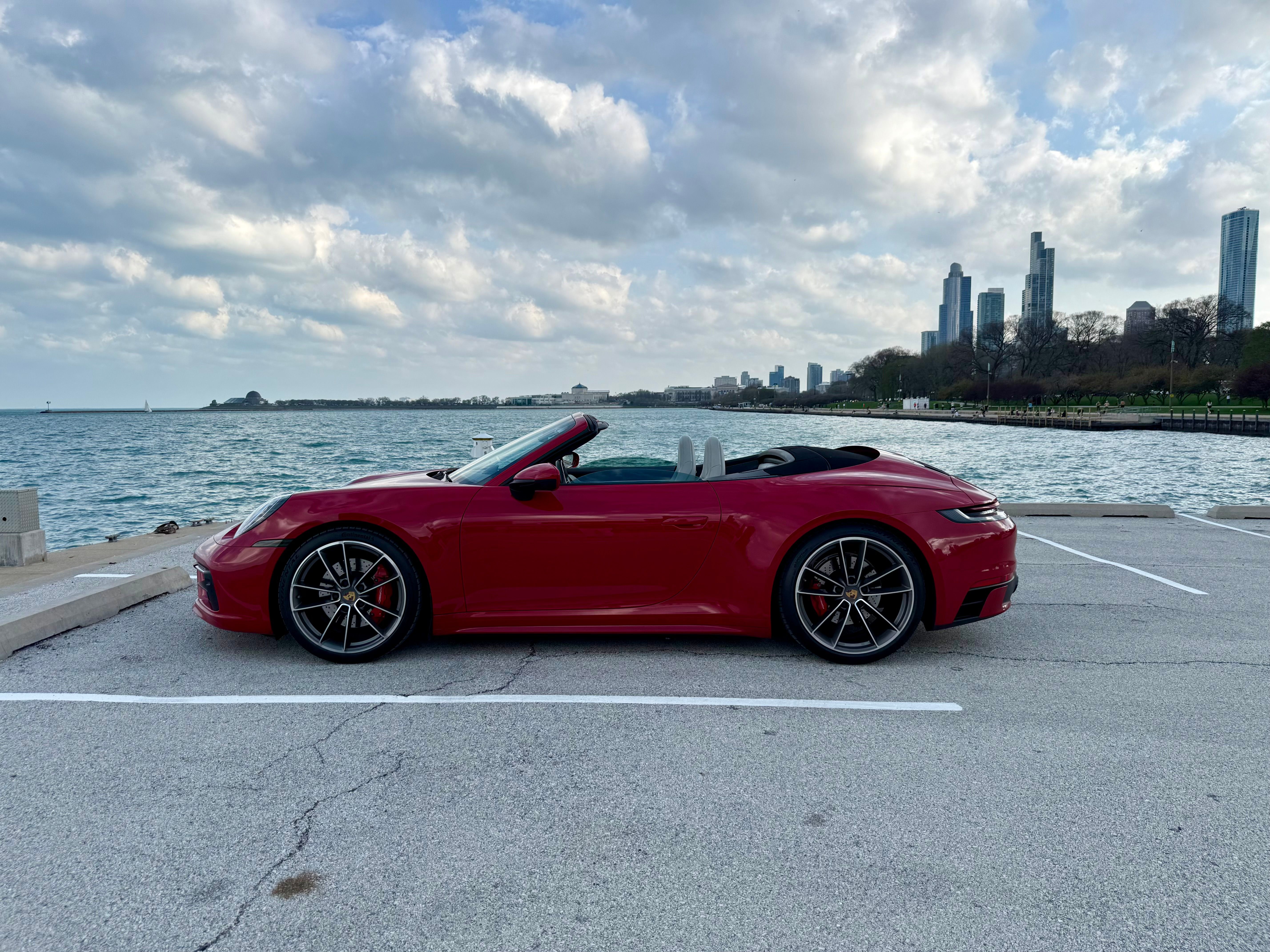 Used 2020 Porsche 911 Carrera 4S AWD/4WD image 1