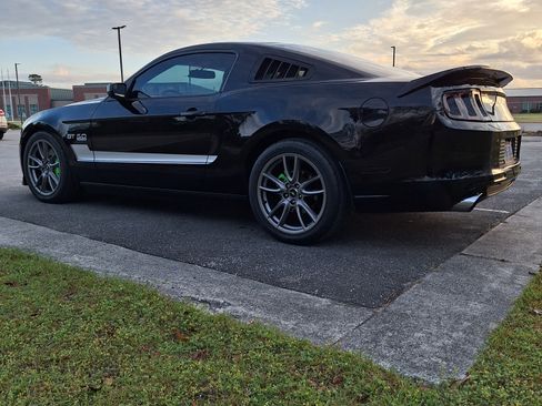 Used 2013 Ford Mustang GT Premium w/ Electronics Pkg image 10