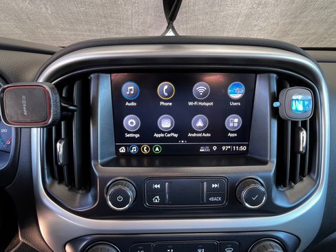 Used 2020 Chevrolet Colorado LT RWD image 19