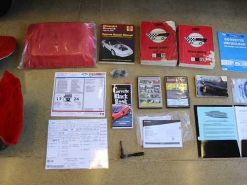 Used 1994 Chevrolet Corvette Coupe image 13