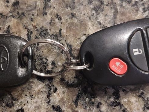 Used 2013 Toyota Sequoia SR5 image 5