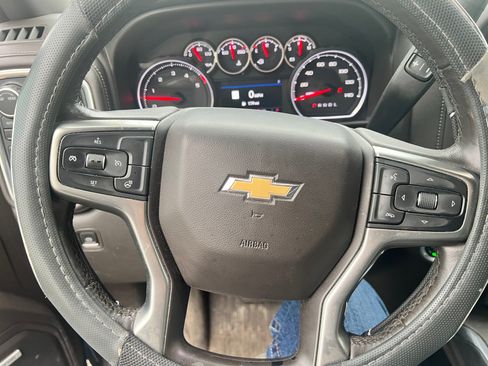 Used 2020 Chevrolet Silverado 2500 LTZ image 17