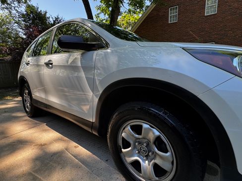 Used 2014 Honda CR-V LX image 15