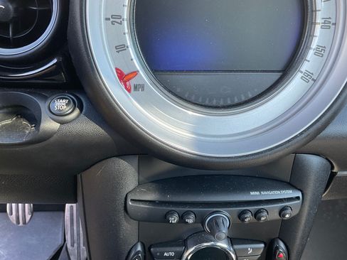 Used 2013 MINI Cooper S FWD image 2