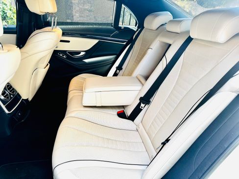 Used 2019 Mercedes-Benz S 450 Sedan image 12