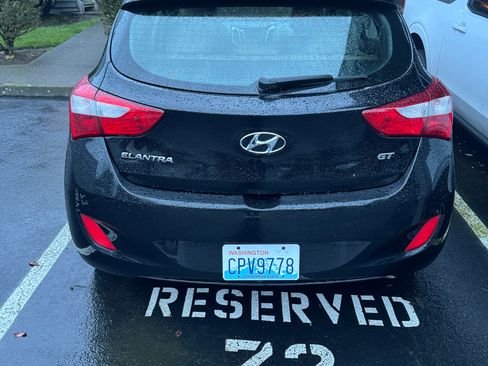 Used 2013 Hyundai Elantra GT w/ Touch & Go Pkg image 6