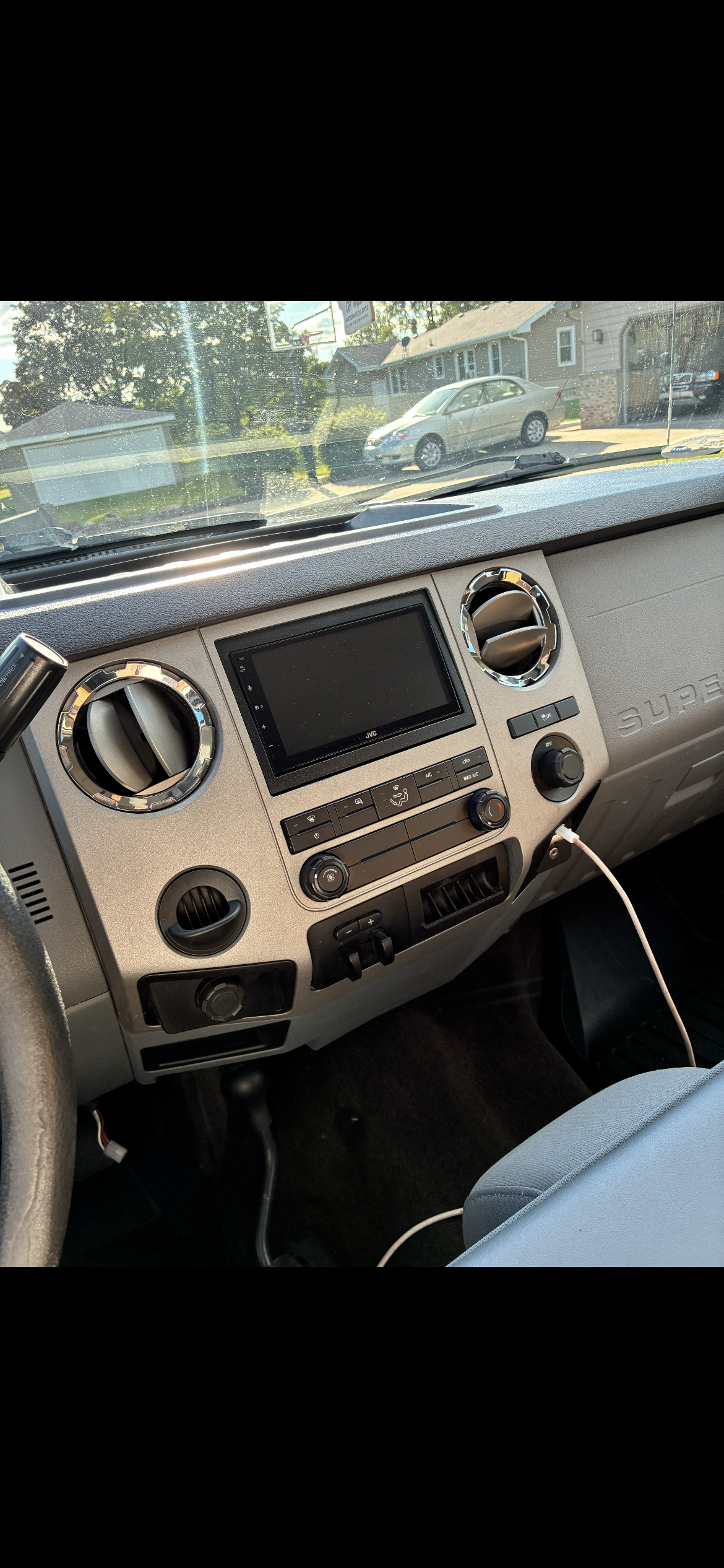 Used 2014 Ford F250 XLT AWD/4WD image 9
