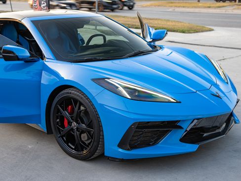 Used 2020 Chevrolet Corvette Stingray Premium Cpe w/ 3LT Preferred Equipment Group image 10