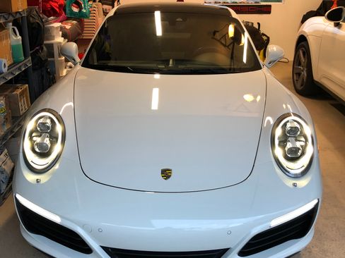 Used 2017 Porsche 911 Carrera image 10