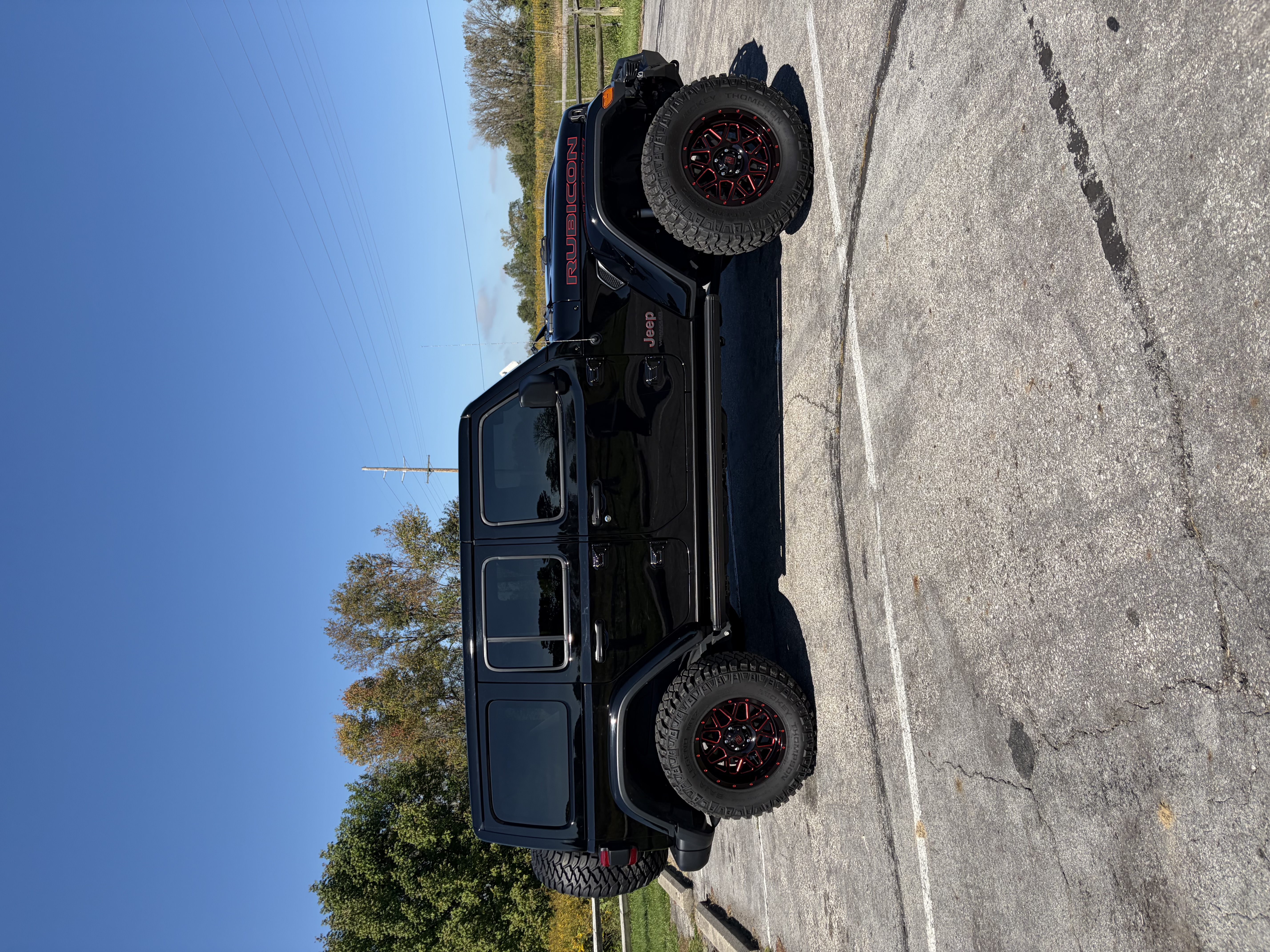Used 2018 Jeep Wrangler Unlimited Rubicon AWD/4WD image 8