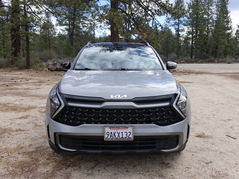 Used 2023 Kia Sportage X-Line w/ X-Line Premium Package image 2